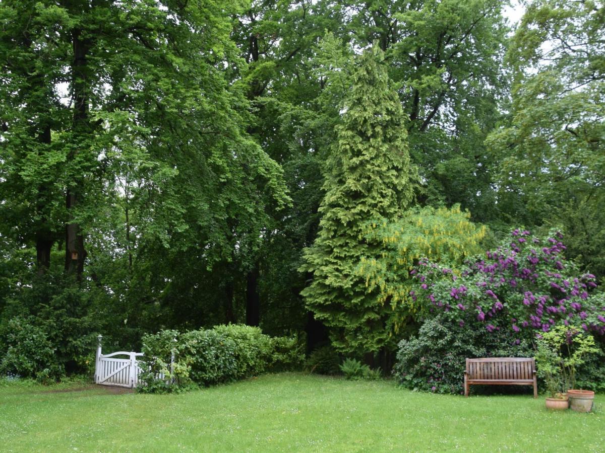Flat In Eutin On The Kleiner Eutiner See Lake エクステリア 写真