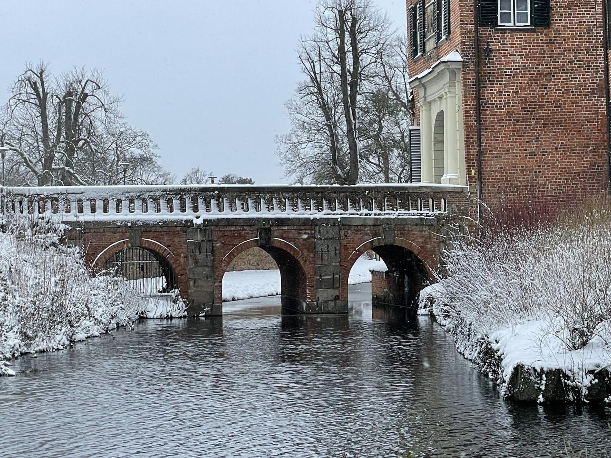 Flat In Eutin On The Kleiner Eutiner See Lake エクステリア 写真